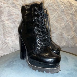 Black heeled booties